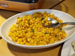 -关东小磨东北菜(上海长风大悦城店)