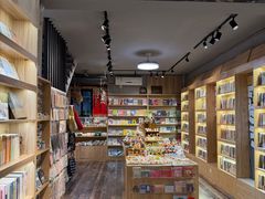 -晓风书屋(大学路店)