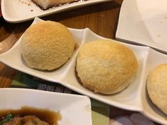 酥皮焗叉烧包-添好运点心专门店(深水埗店)