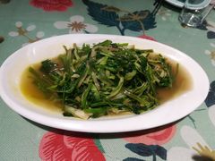 清炒水芹-得意楼蒸菜馆