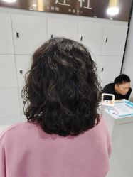 -镁连社·美联社