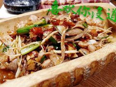 -老滇山寨•云南特色菜•地方菜•民族风情歌舞表演(金碧店)