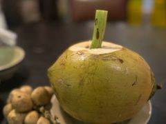 椰子汁-Cuc Gach Quan Restaurant