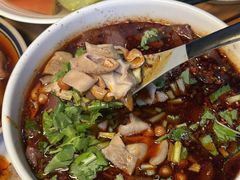 -朱大嘴肥肠血旺(福字街店)