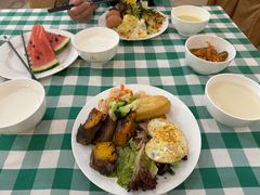 -起士林西餐厅(东经路店)