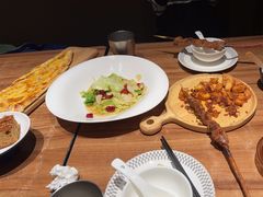-耶里夏丽·丝路新疆菜·清真食品(徐汇南丹东路臻选店)