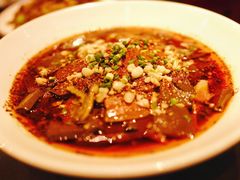 -房县土本味土鸡汤特色餐厅(沌口店)