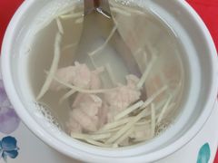 -六合夜市