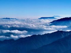 -牛背山
