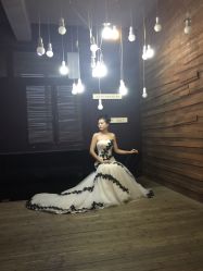 点击看大图 -完美新娘婚纱摄影