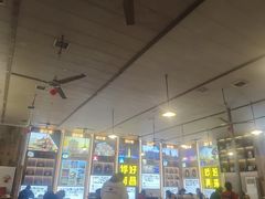 -冶建镜子·老南昌大排档·江西虾王(总店)