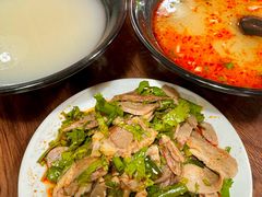 -万红路羊汤烧饼店(将台路店)