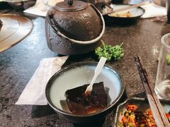 -湊湊火锅·茶憩(新中关购物中心店)