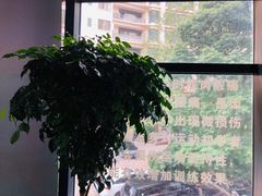 -PT健身联盟(普陀中远两湾城店)