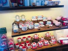 零售区-星巴克(迪士尼小镇店)