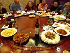 -小龙酒家(桂平路店)