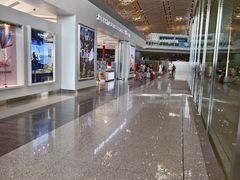 -日上免税店(三径路t3店)