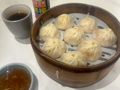 -馋三尺蟹粉小笼(人民广场店)