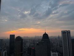 -云中捞高空旋转餐厅(商茂世纪广场店)