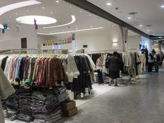 -兴旺欧韩城(上海兴旺国际服饰城店)
