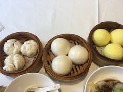 -万龙洲海鲜(大兴绿地缤纷城店)