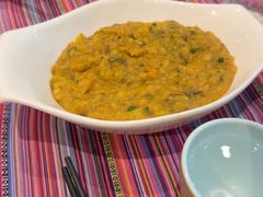 -香巴拉云南餐厅(华莱坞店)