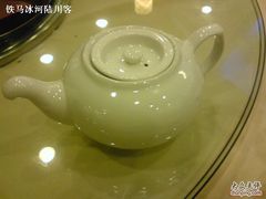 菊花茶壶-洪长兴(广西北路店)