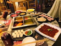 -月满大江火锅(总府路店)