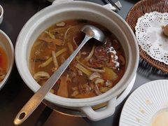 -黔蘑菇四季餐厅(观山湖店)