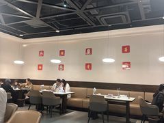 -煲王粤菜餐厅(中侨中心店)
