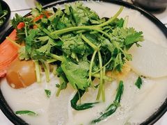 -肥汁米蘭香港米线(长宁来福士店)