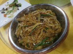 大排档炒牛河-十三姨工厨顺德美食·宴会·团餐(天河北路店)