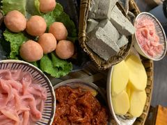 -王婆乔鲜鱼自助火锅(蜀汉路店)