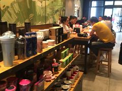 -星巴克(广州百信广场东区店)