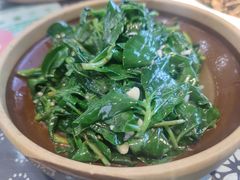 人参叶-龚师傅土菜馆.地道农家菜(魅力湘西店)