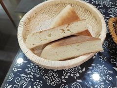-八两八金·莱芜特色炒鸡(市南漳浦路店)