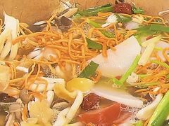 -抚仙湖生态石锅鱼野生菌(告庄店)