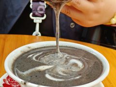 黑芝麻杏仁糊-周大娘牛乳(旧寨古村总店)