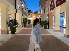 -佛罗伦萨小镇广佛名品奥特莱斯(疏港路店)