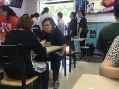 大堂-顶巧鸡汤馄饨(虹口总店)