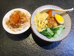 -胡须张鲁肉饭(美食文化馆店)