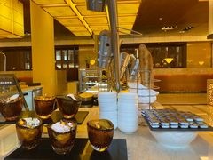 -东西风牛排馆周末烧烤自助(首都机场希尔顿店)
