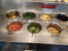 -七欣天香辣蟹火锅(上海银亿滨江店)