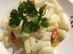 -龙巢盱眙龙虾·牛蛙·烧烤宵夜(八卦岭店)