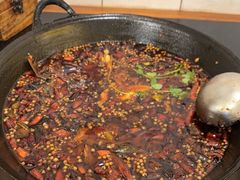 -鸿顺老铁锅美蛙鱼府(解放碑店)