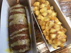 -Cha Café and Bistro