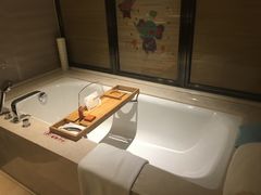 -西双版纳融创皇冠假日度假酒店