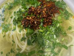 -萍姨抻面馆·鸡架冒菜(清湖店)