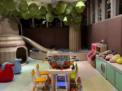 -水桶王国主题餐厅·聚会·生日派对·亲子活动·家庭套餐(亚龙湾希尔顿店)