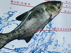 -川流不息·地道川菜·小龙虾(松东路店)